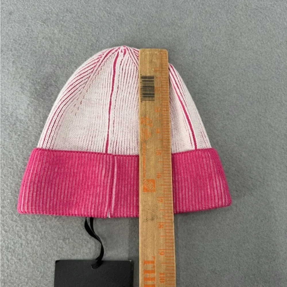 Falke Germany Beanie Hat‎ Unisex Pink Ski Logo Merino Wool Blend Ribbed Sporty